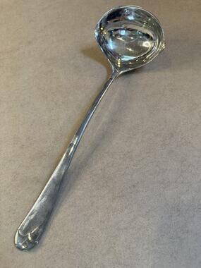 Leonard Silverplate Italy Serving Long Ladle Vintage Cream Soup Punch Server